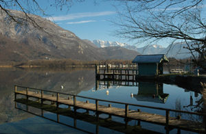 Lac Annecy Doussard équipements