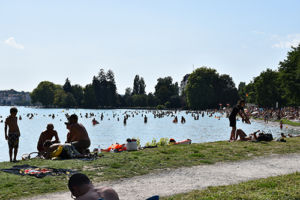 La plage d'Albigny sur le lac d'Annecy